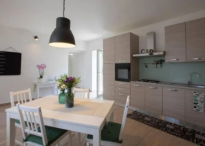 Apartament Casadolcecasa Il Tuo Rifugio Tra E Natura Angera